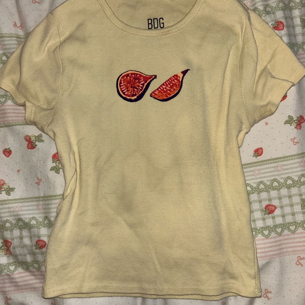 BDG Cream Yellow Tee with Fig Motif